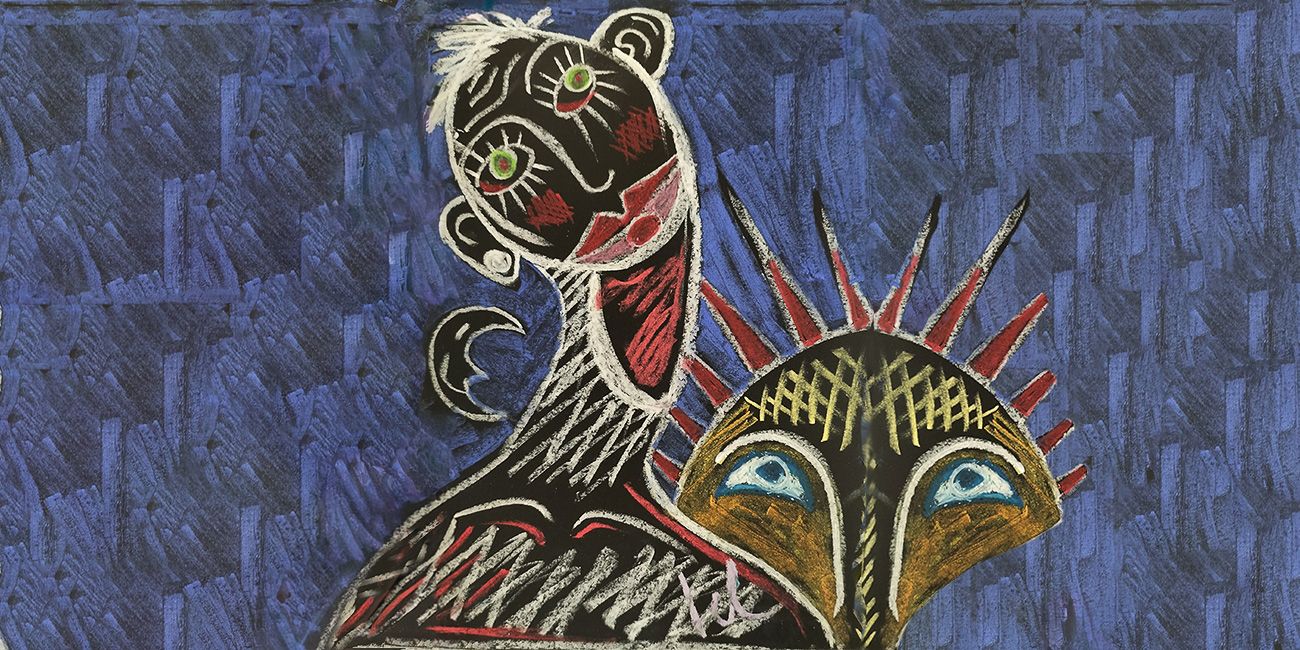 giovane donna prende la mano di un'anziana 